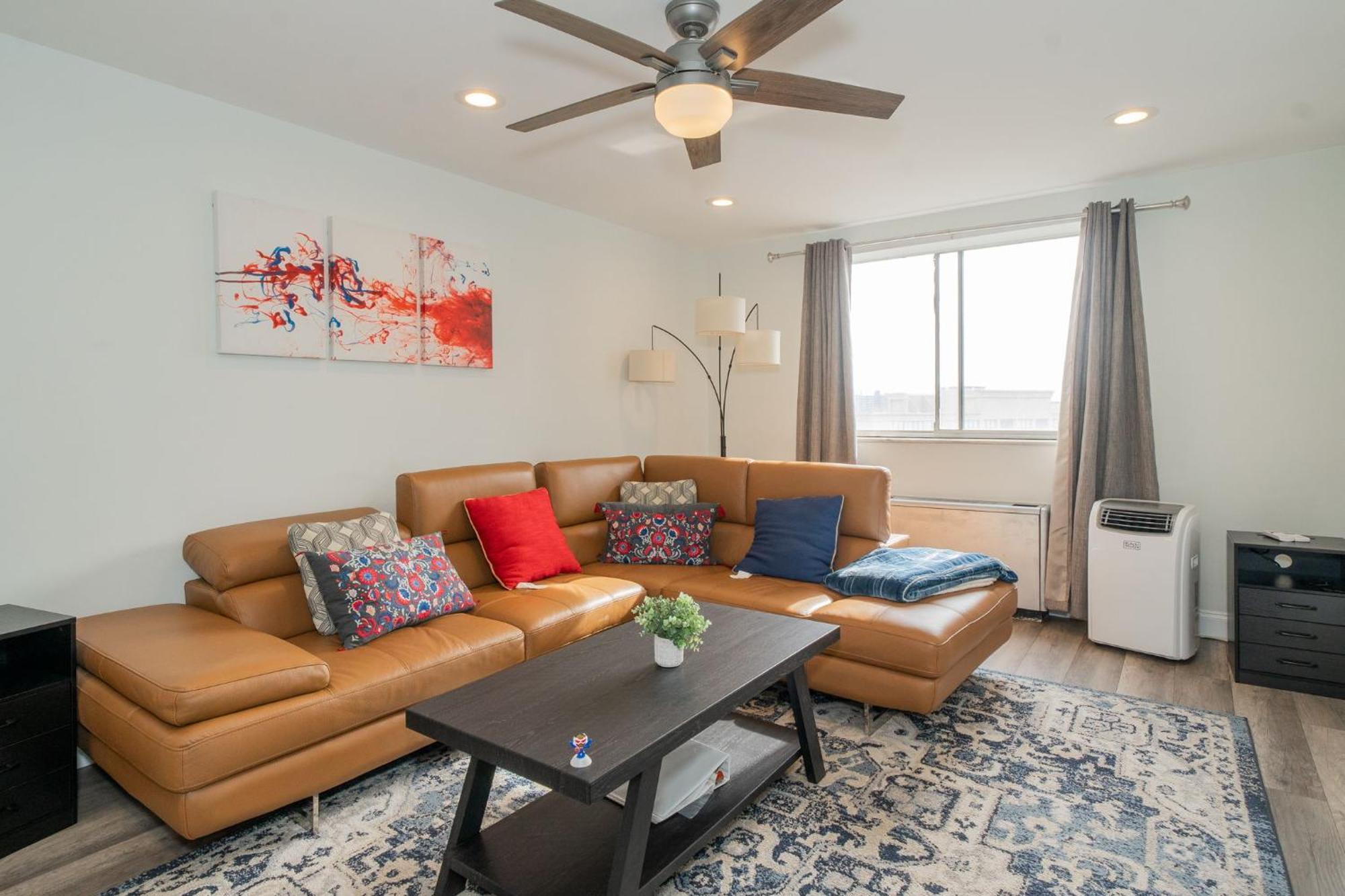 Just Renovated 3 Br/2Bath/ Parking+ Downtown View Apartment Atlanta Luaran gambar