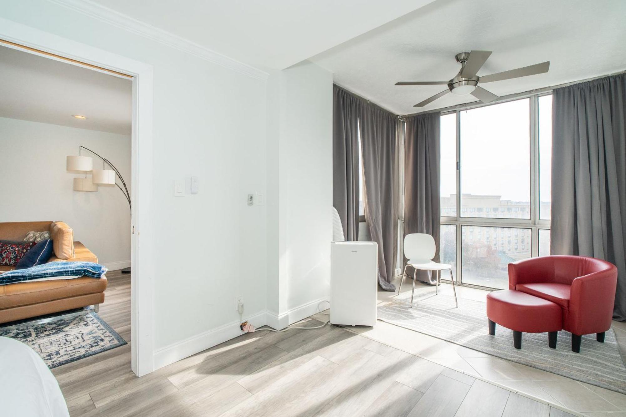 Just Renovated 3 Br/2Bath/ Parking+ Downtown View Apartment Atlanta Luaran gambar