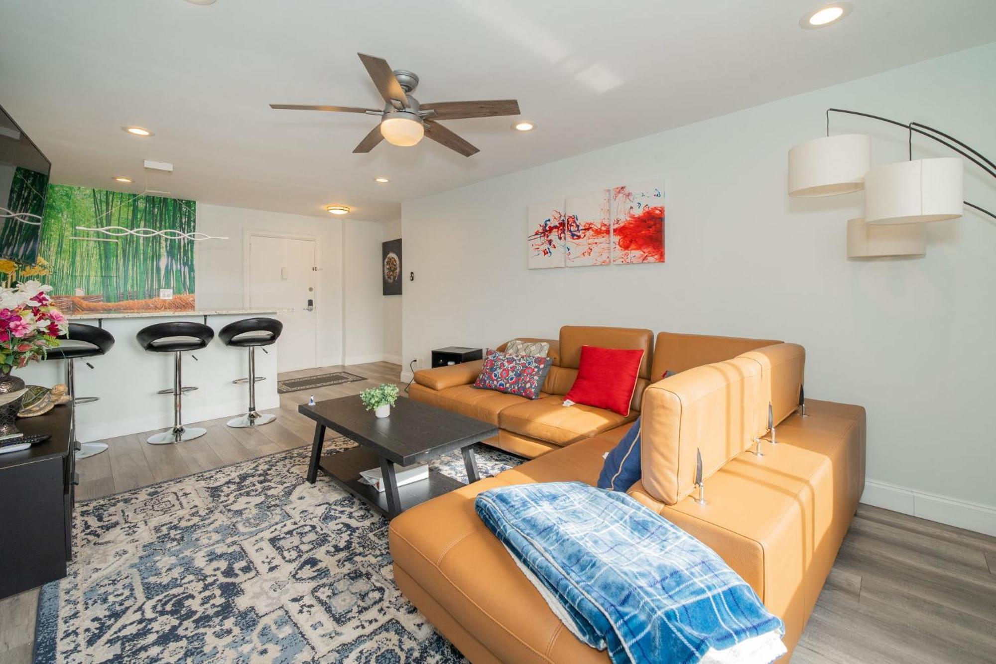Just Renovated 3 Br/2Bath/ Parking+ Downtown View Apartment Atlanta Luaran gambar