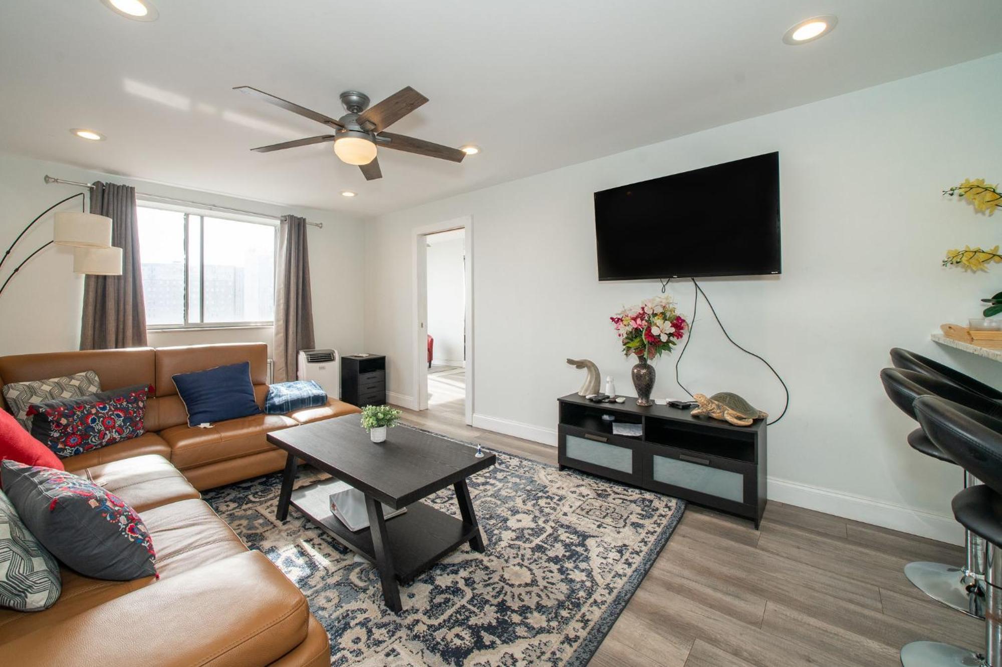 Just Renovated 3 Br/2Bath/ Parking+ Downtown View Apartment Atlanta Luaran gambar
