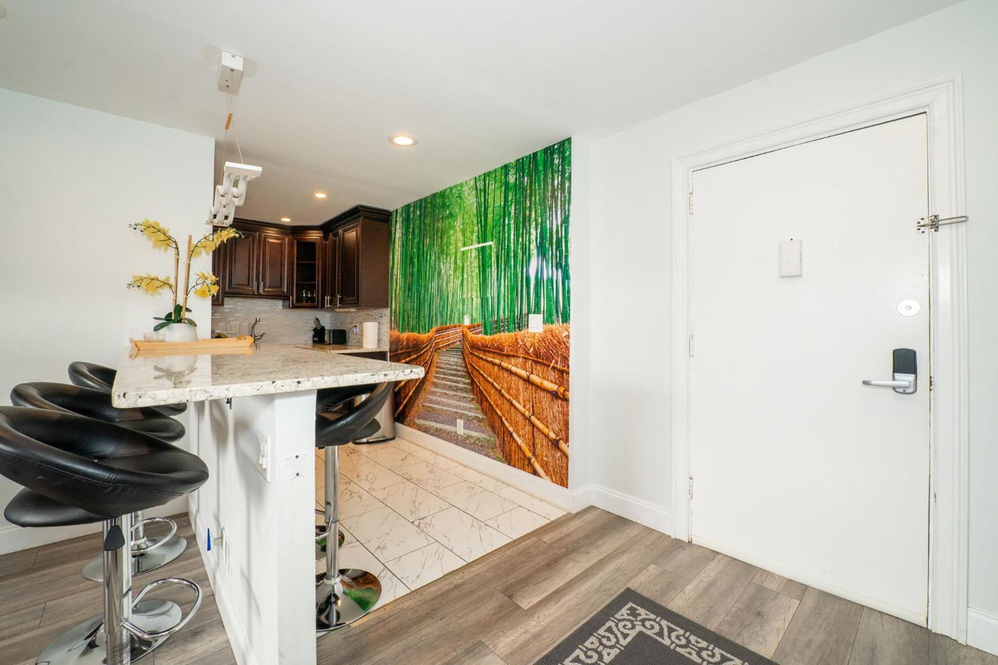 Just Renovated 3 Br/2Bath/ Parking+ Downtown View Apartment Atlanta Luaran gambar